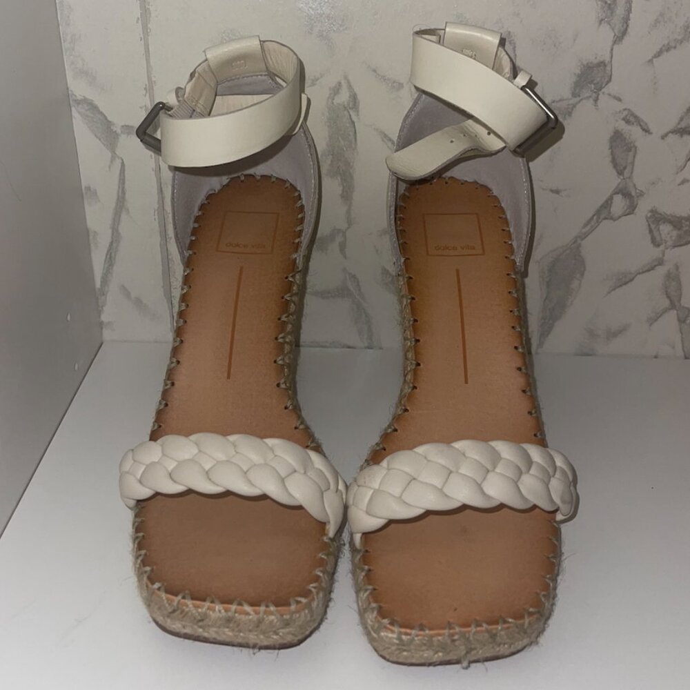Dolce Vita Nilton Espadrille Wedge Sandal in white size US 9